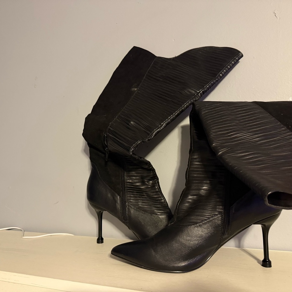 Elegant Black Women's Boots
